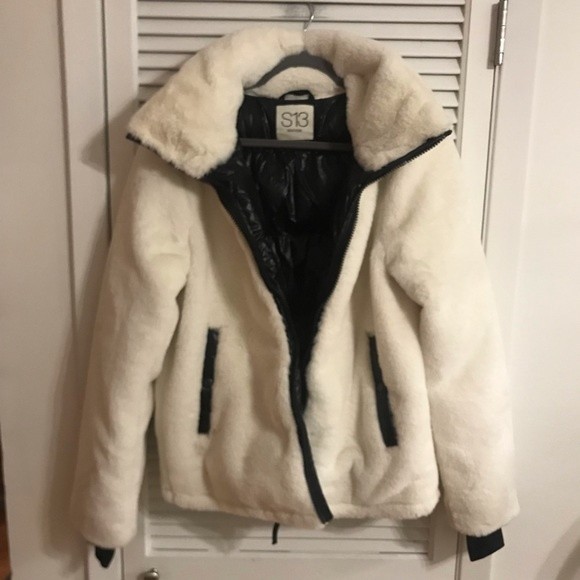 S13 by SAM. Madison Faux Fur Jacket in Cream with Black Puffer Lining, Size L - Picture 2 of 14